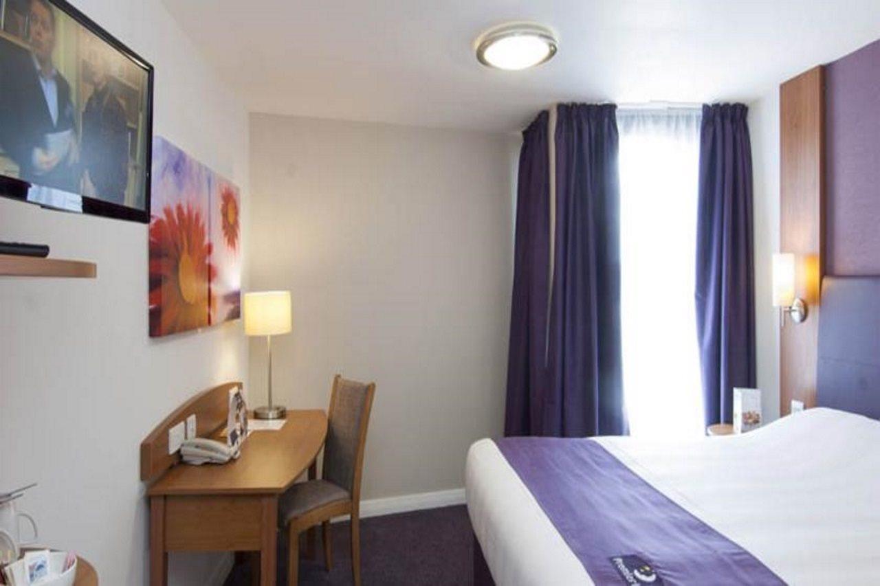 Premier Inn Newcastle City Centre Millennium Bridge מראה חיצוני תמונה