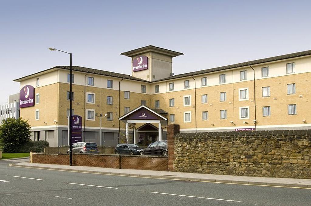 Premier Inn Newcastle City Centre Millennium Bridge מראה חיצוני תמונה